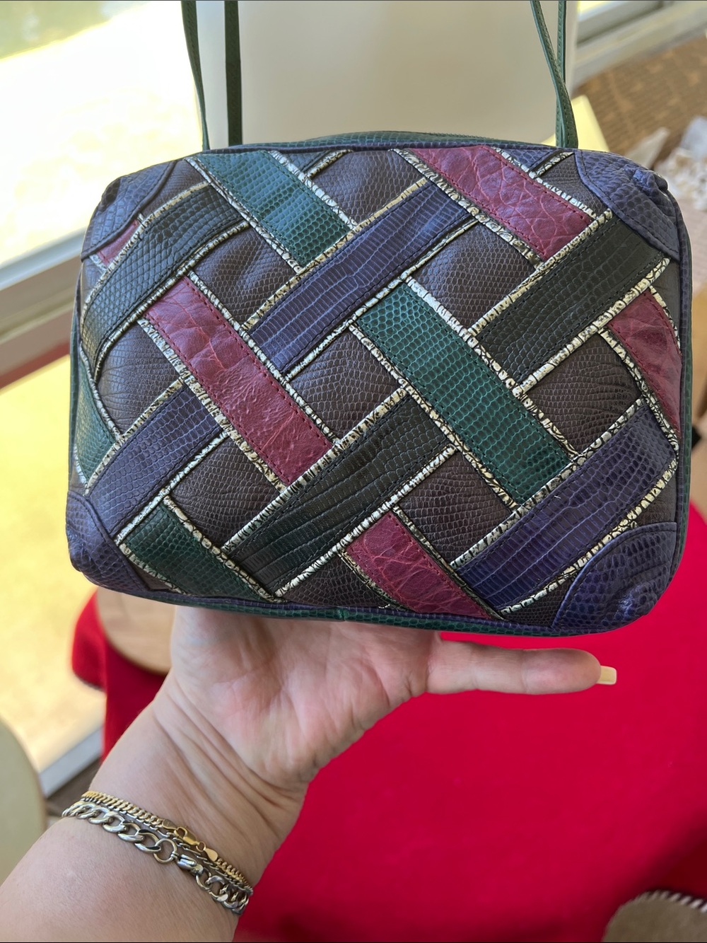 Sharif vintage (1980s) collectible crossbody bag